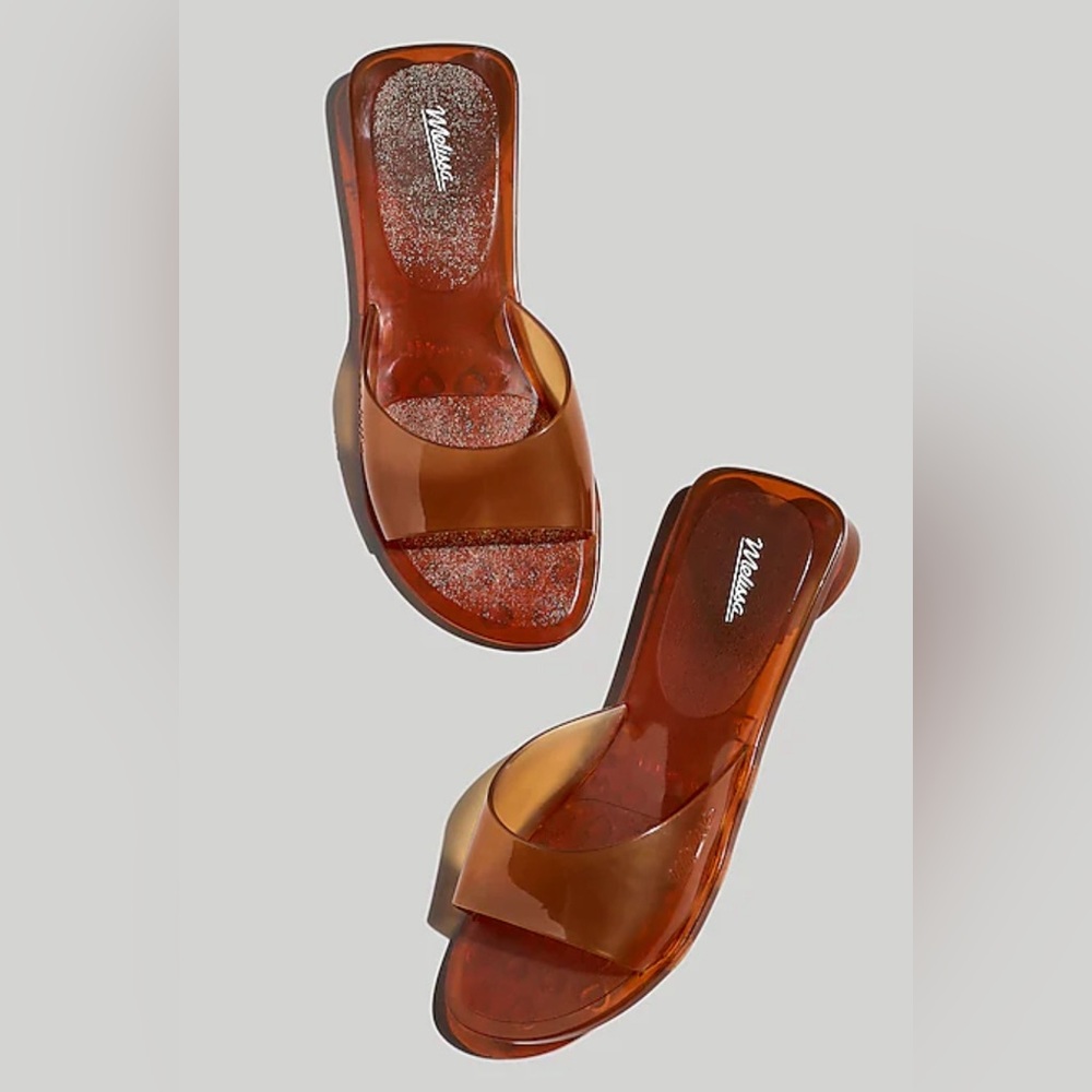Lisa Says Gah Brown Sandals